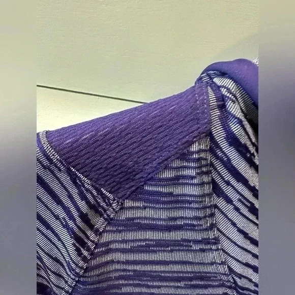 Pearl Izumi Flash Hoodie Pullover Purple Long Sleeve Cycling Shirt- medium - Picture 4 of 7